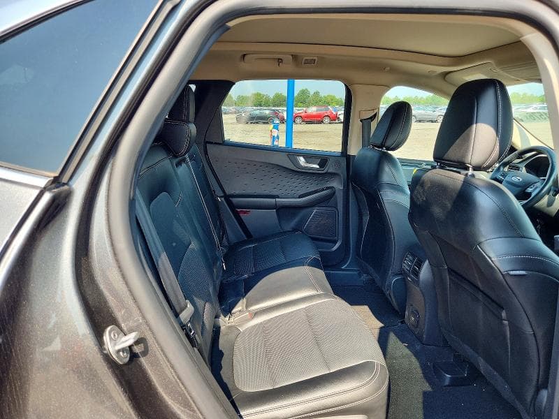2020 FORD ESCAPE TITANIUM 11