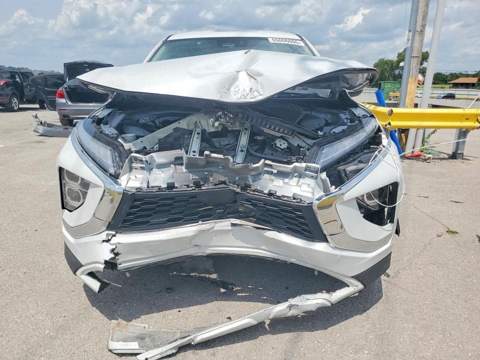 2025 MITSUBISHI ECLIPSE CROSS SE 5