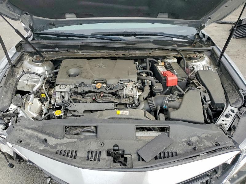 2020 TOYOTA CAMRY LE 11