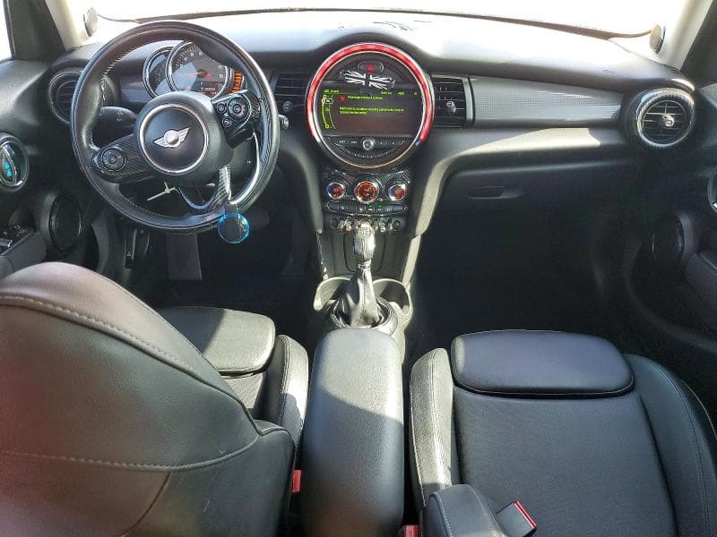 2017 MINI COOPER 8