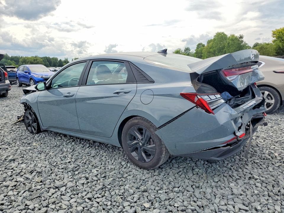 2022 HYUNDAI ELANTRA BLUE 2