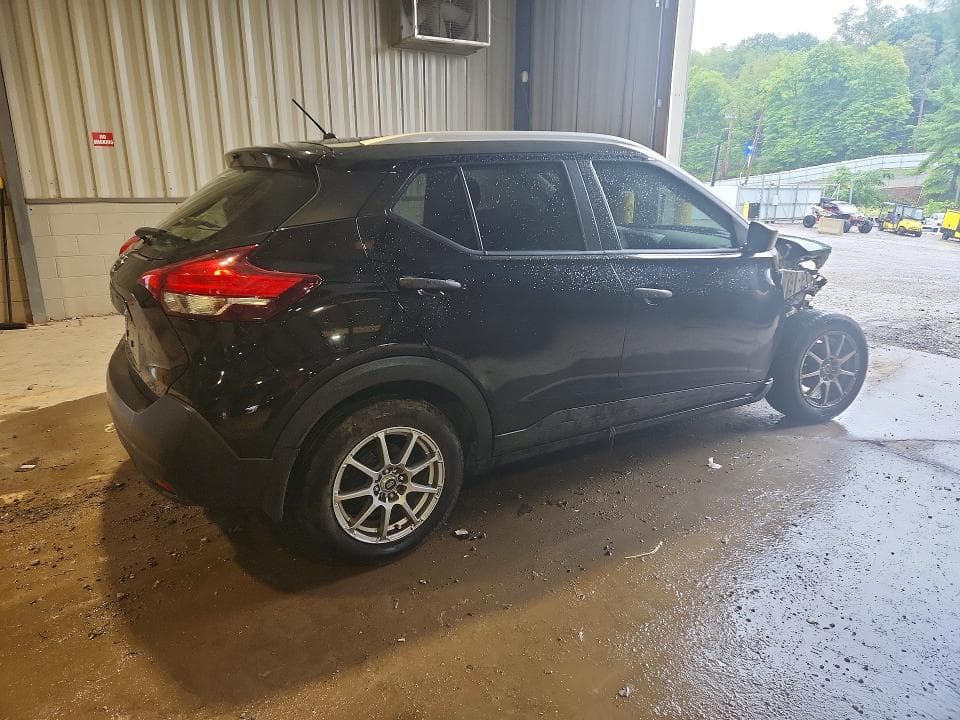 2019 NISSAN KICKS S 3