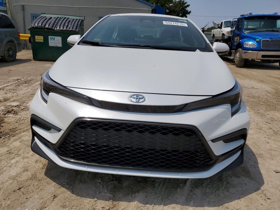 2026 TOYOTA COROLLA SE 5