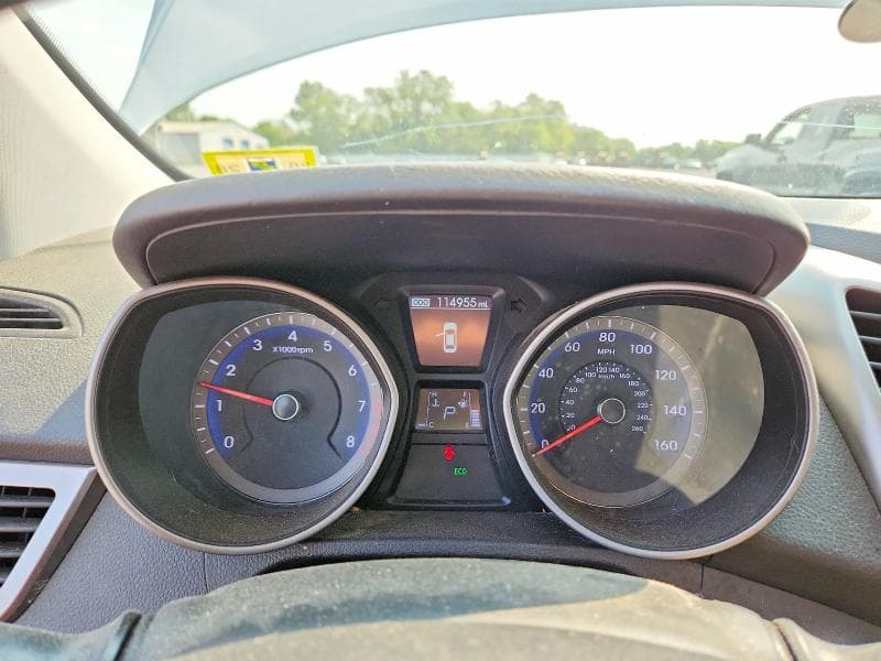 2017 HYUNDAI ELANTRA GT BASE 9