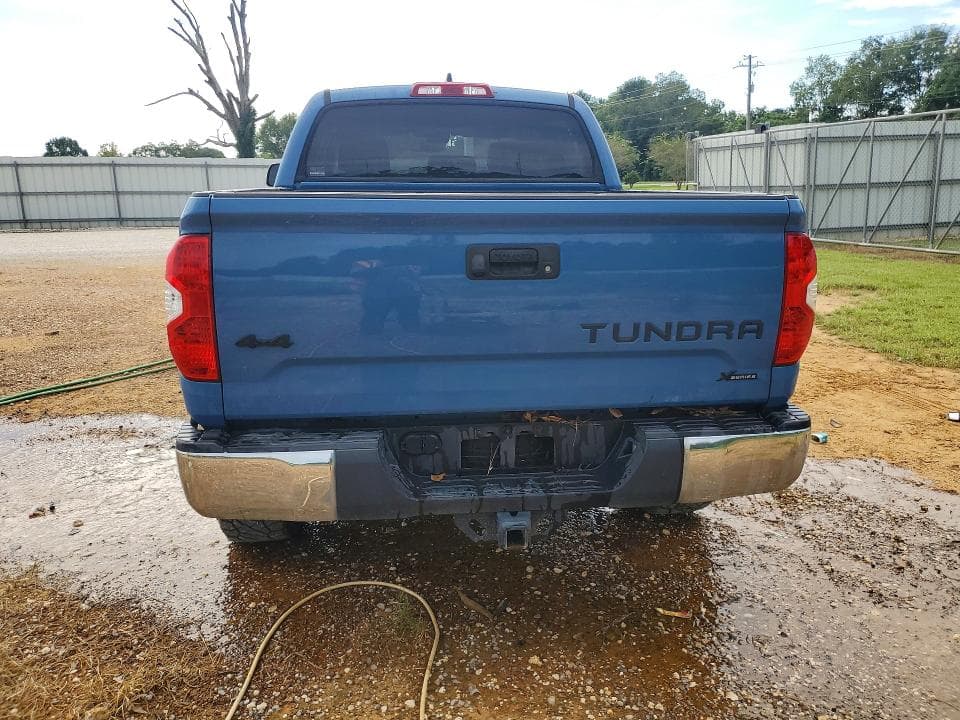 2020 TOYOTA TUNDRA SR5 6