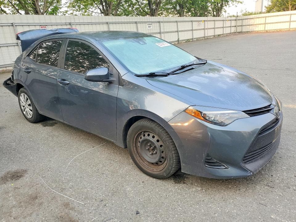 2018 TOYOTA COROLLA LE 4