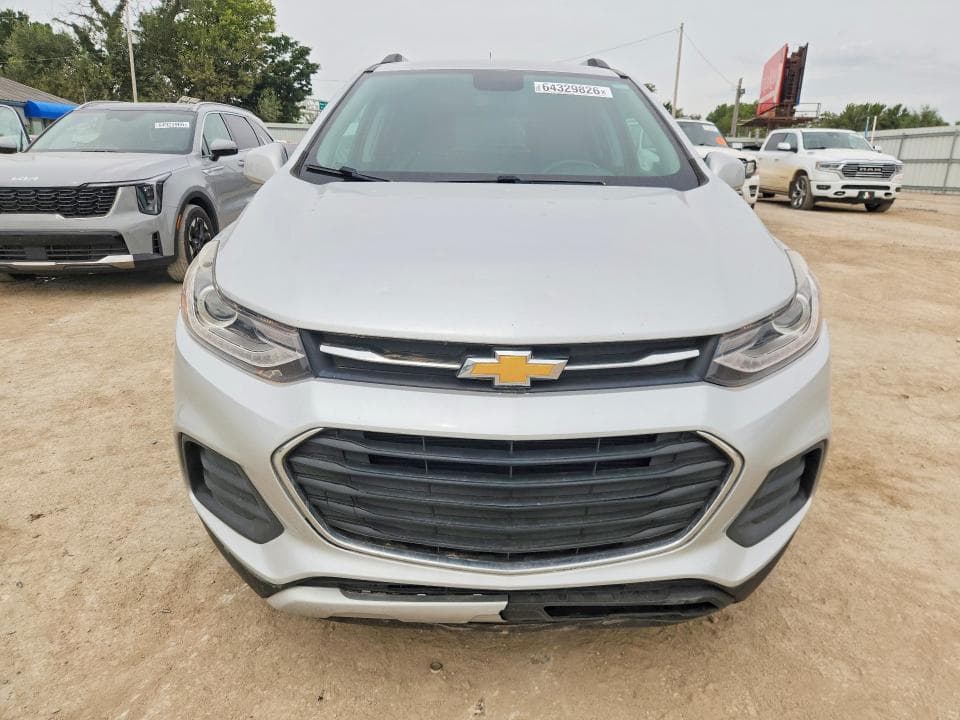 2018 CHEVROLET TRAX 1LT 5