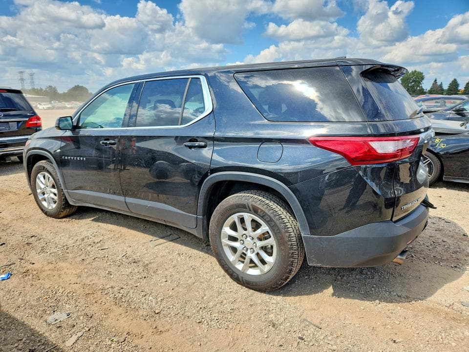 2018 CHEVROLET TRAVERSE LS 2