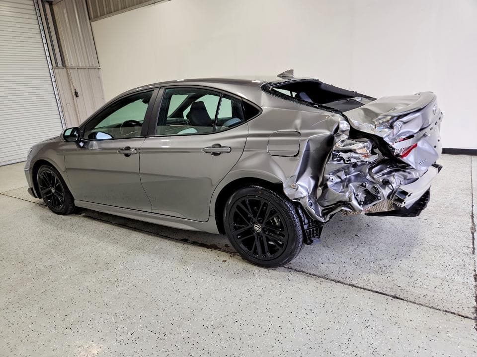 2025 TOYOTA CAMRY SE 2