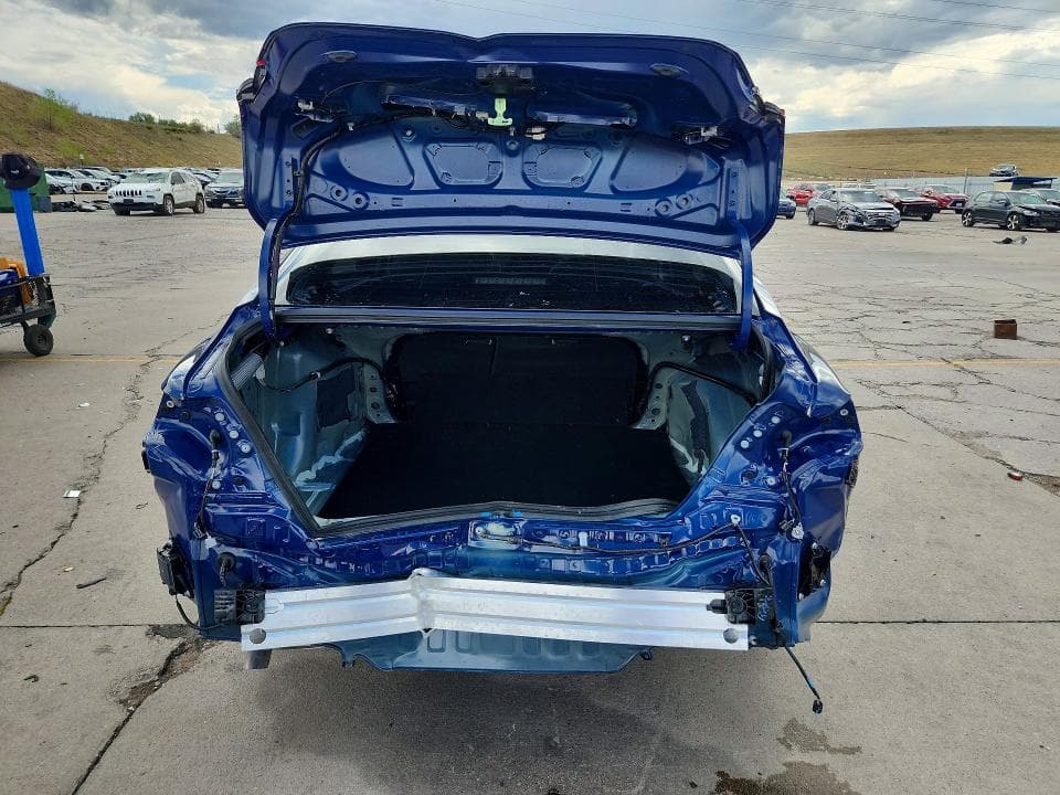 2025 TOYOTA CAMRY LE 6