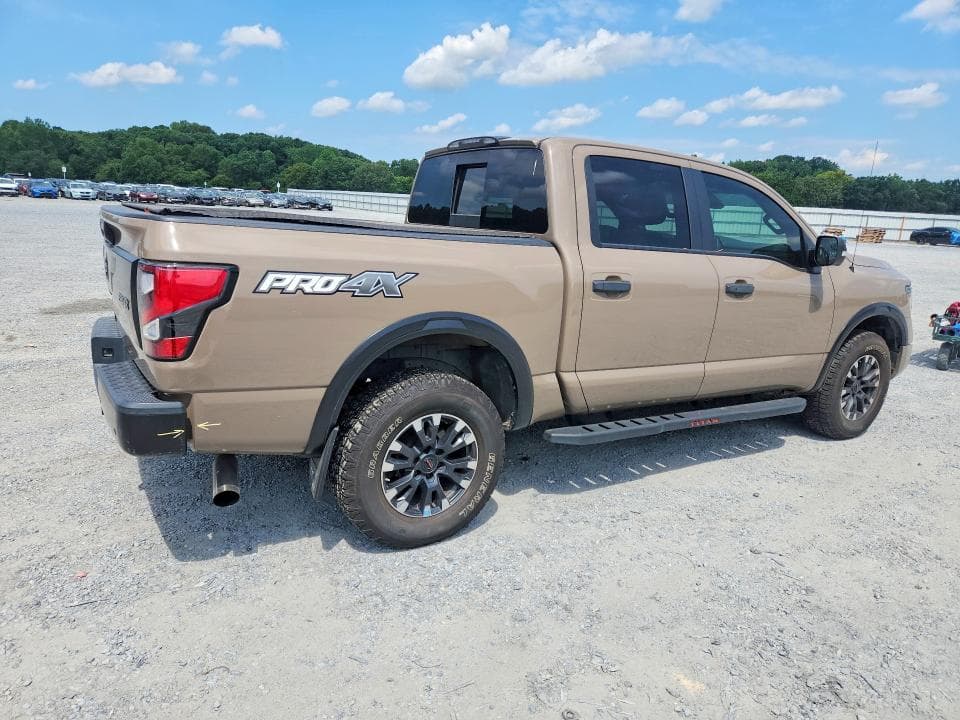 2020 NISSAN TITAN PRO-4X 3