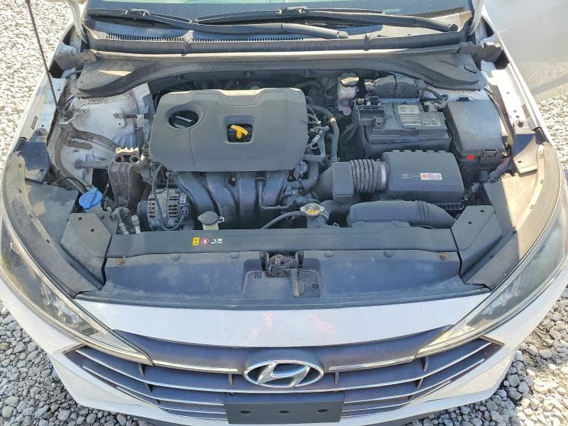 2019 HYUNDAI ELANTRA SEL 11