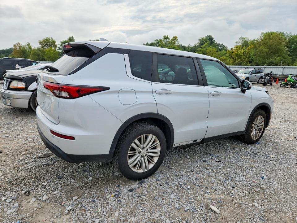 2022 MITSUBISHI OUTLANDER ES 3