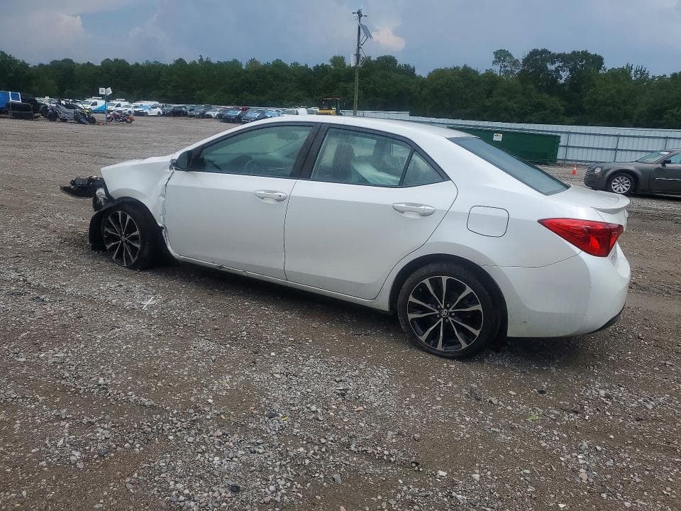 2019 TOYOTA COROLLA SE 2