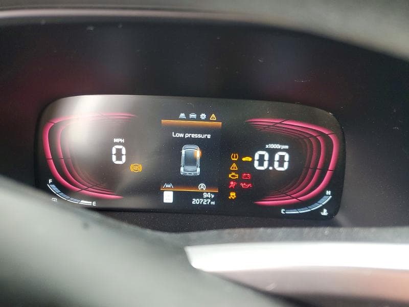 2025 KIA SOUL LX 9