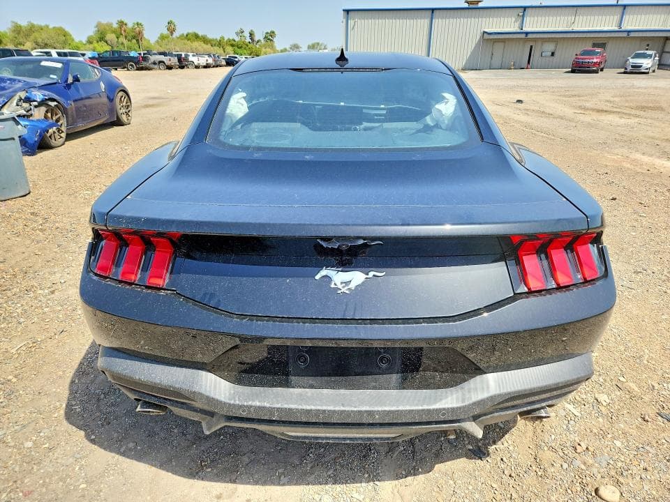 2026 FORD MUSTANG 6