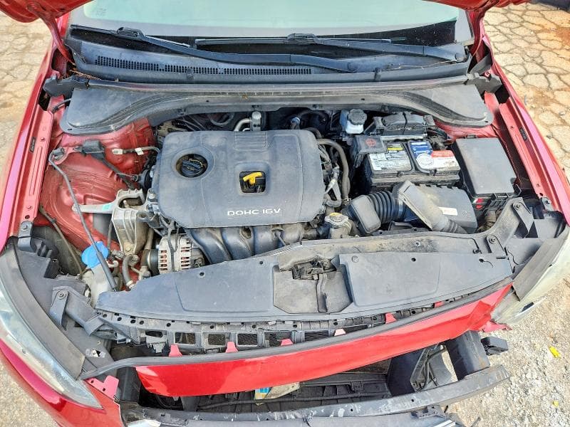 2017 HYUNDAI ELANTRA SE 11