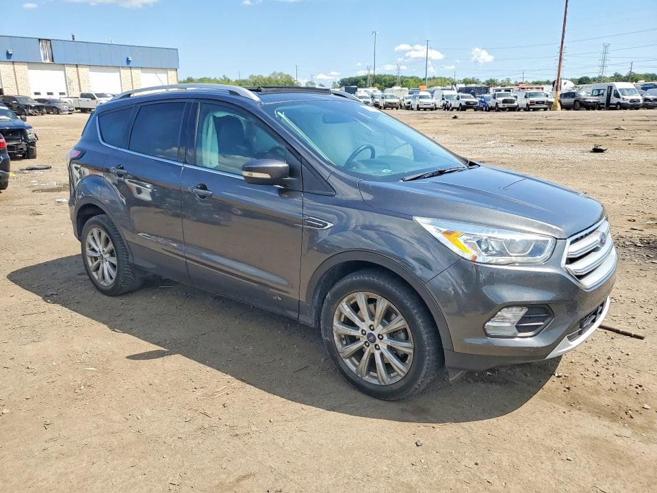 2017 FORD ESCAPE TITANIUM 4