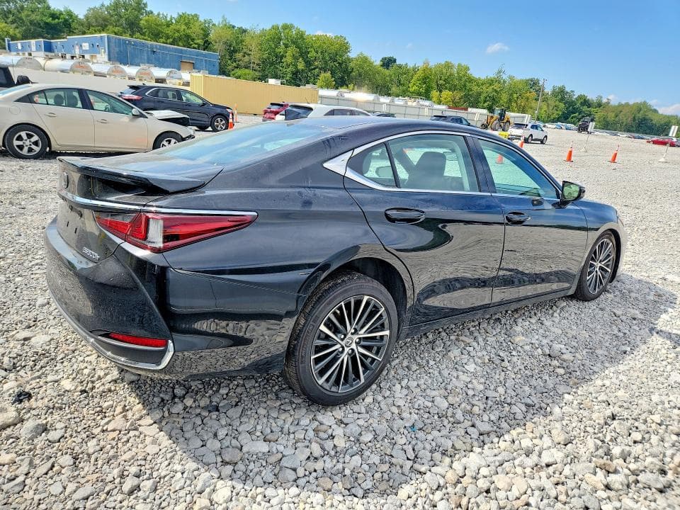 2025 LEXUS ES 300H BASE 3