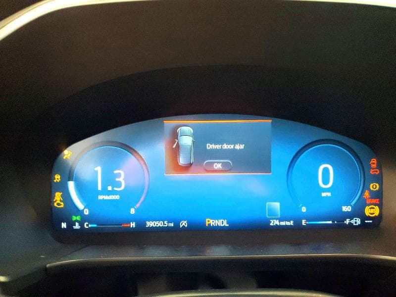 2024 FORD ESCAPE PLATINUM 9
