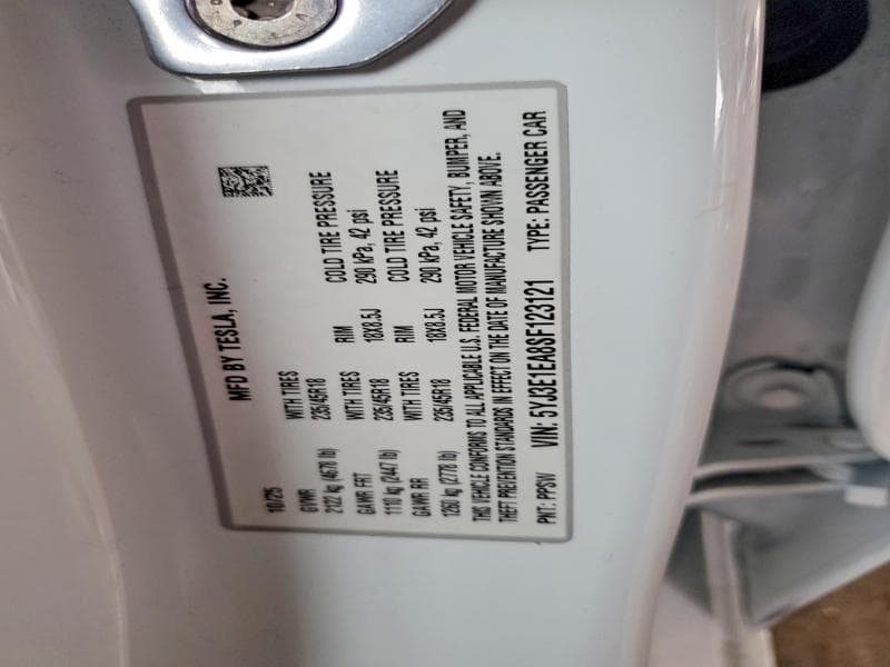 2025 TESLA MODEL 3 12