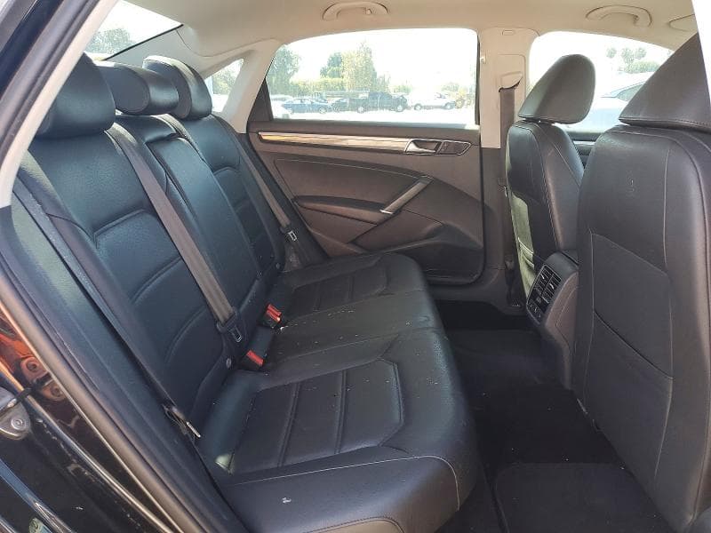 2017 VOLKSWAGEN PASSAT SE 10