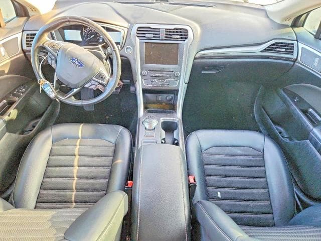2017 FORD FUSION SE 8