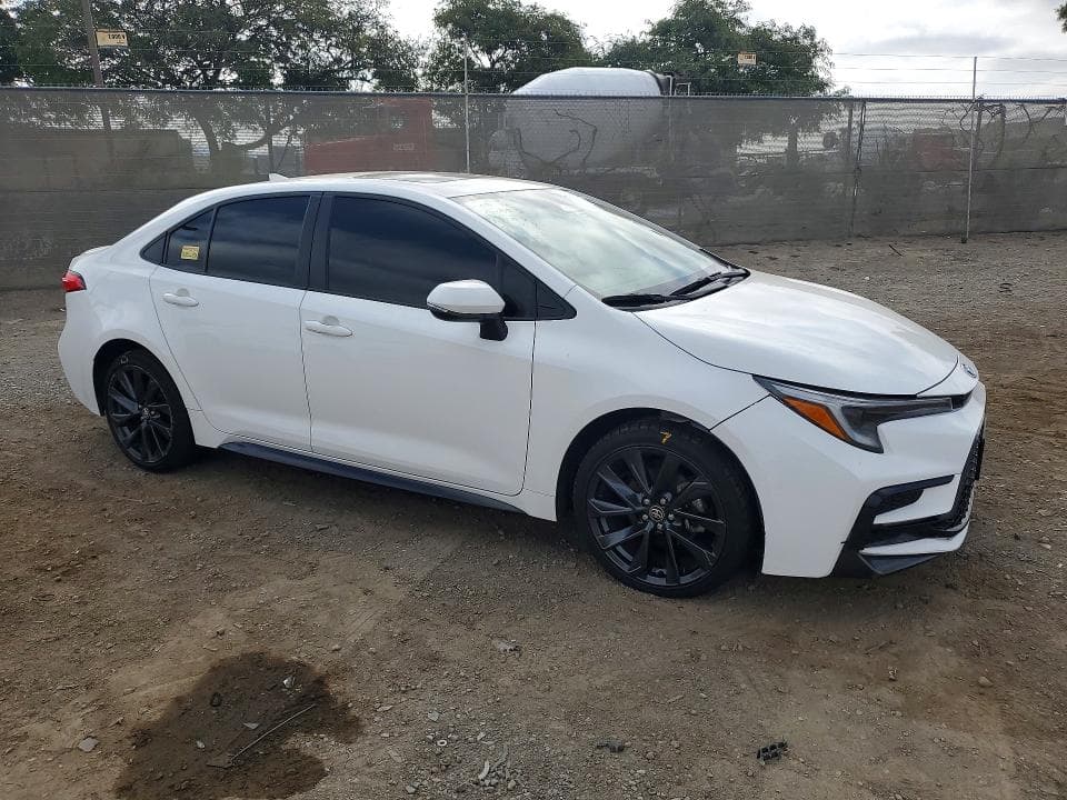 2024 TOYOTA COROLLA HYBRID SE 4
