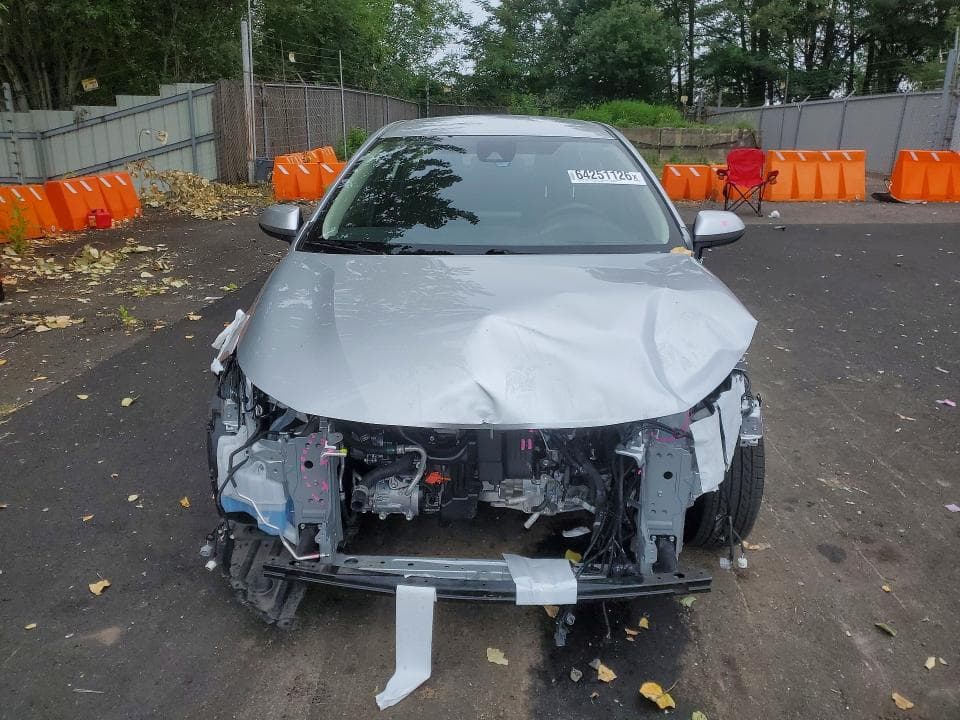 2022 TOYOTA COROLLA LE 5