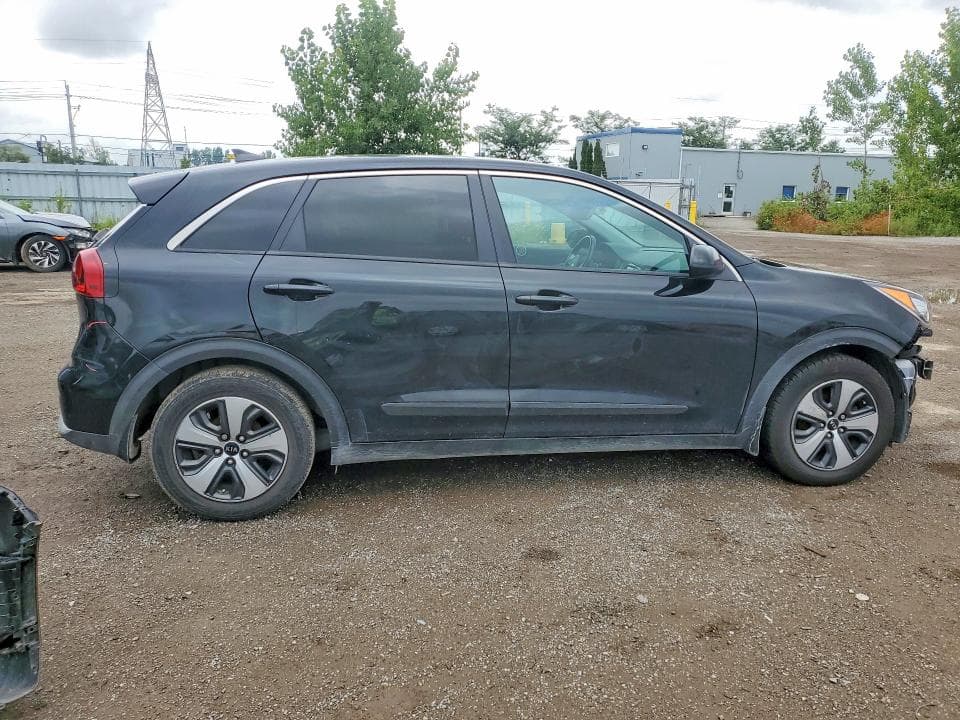 2017 KIA NIRO FE 3