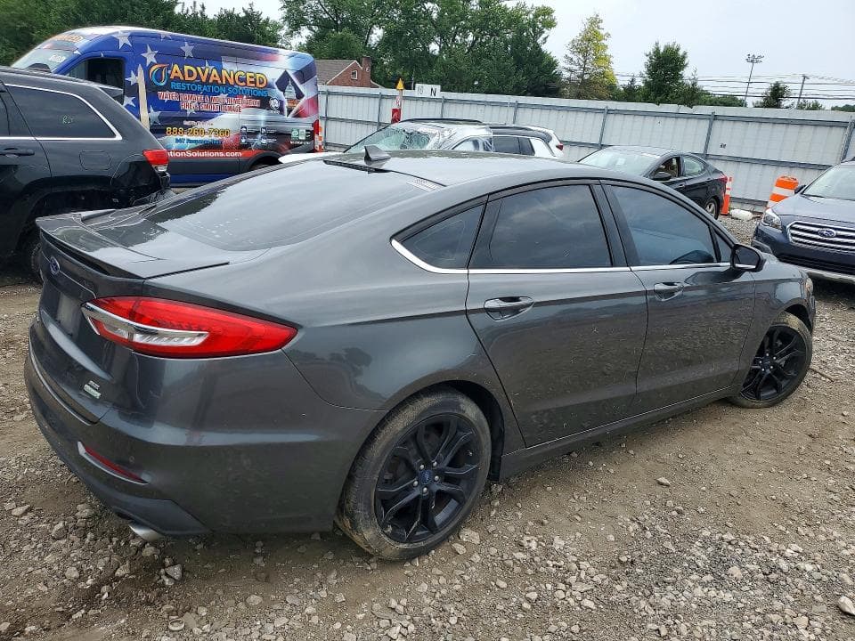 2019 FORD FUSION SE 3