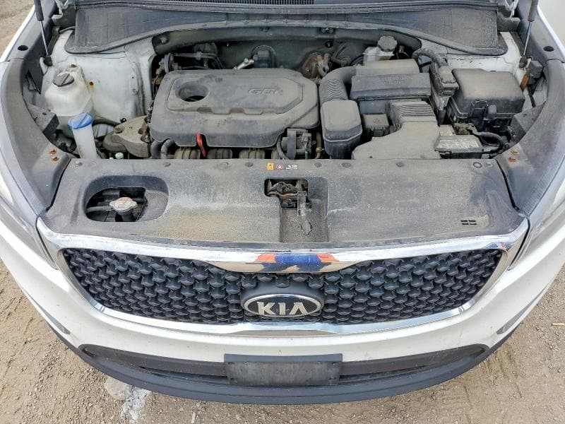2017 KIA SORENTO LX 12