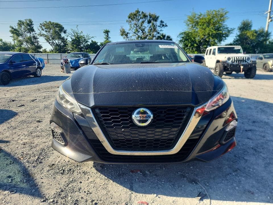 2021 NISSAN ALTIMA SR 5