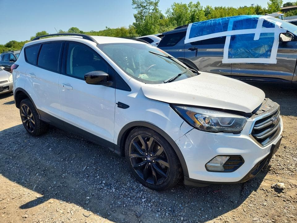 2019 FORD ESCAPE SE 4