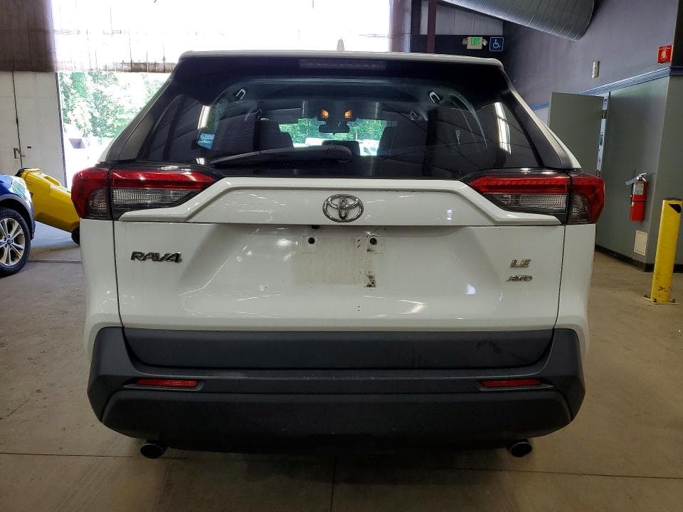2021 TOYOTA RAV4 LE 6