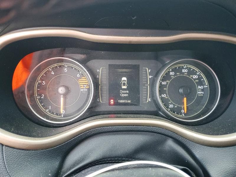 2018 JEEP CHEROKEE LATITUDE 9