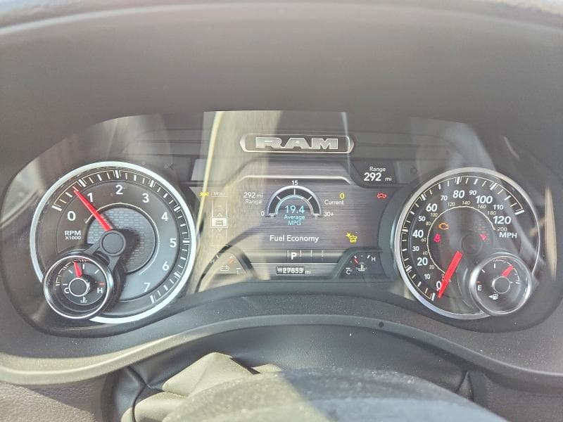 2025 RAM 1500 LARAMIE 9