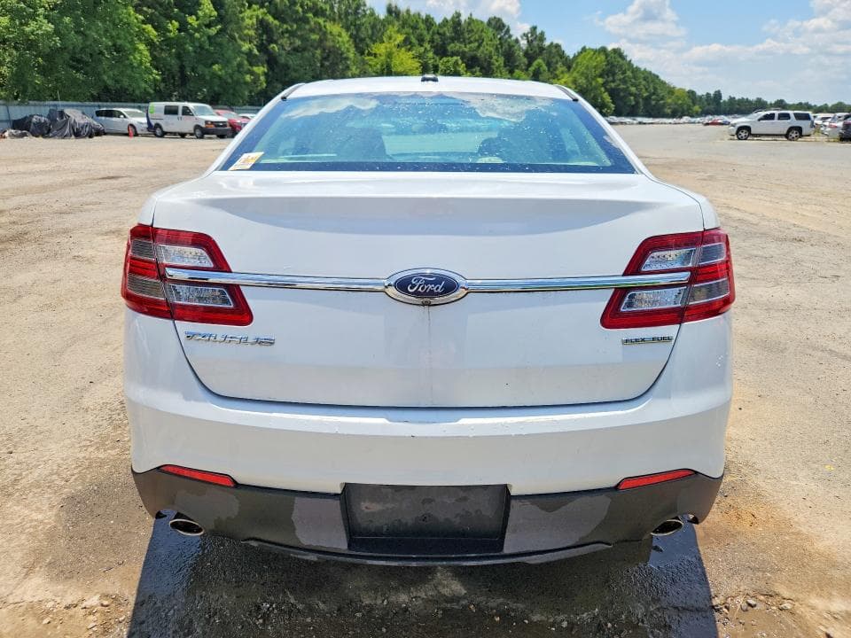 2019 FORD TAURUS SE 6