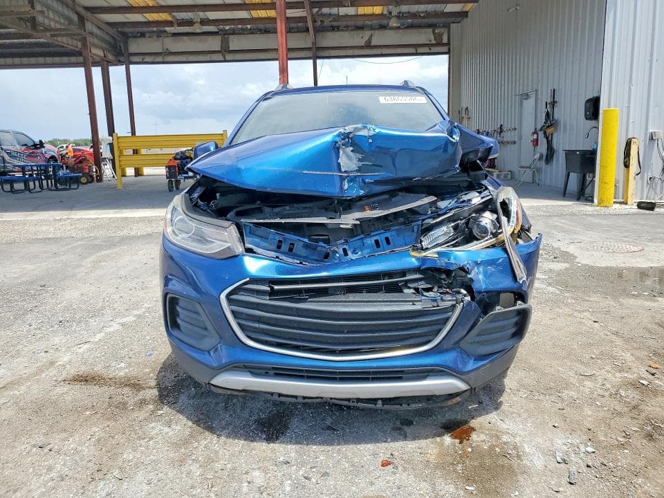 2020 CHEVROLET TRAX 1LT 5