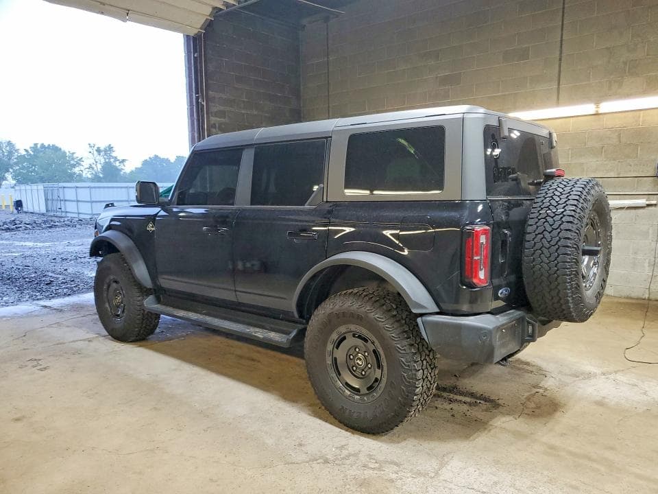 2025 FORD BRONCO OUTER BANKS 2