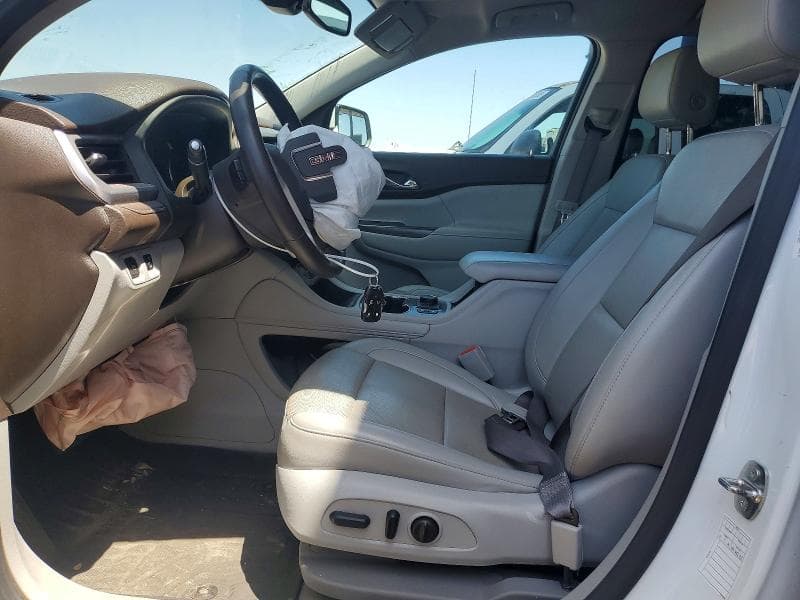 2023 GMC ACADIA SLT 7