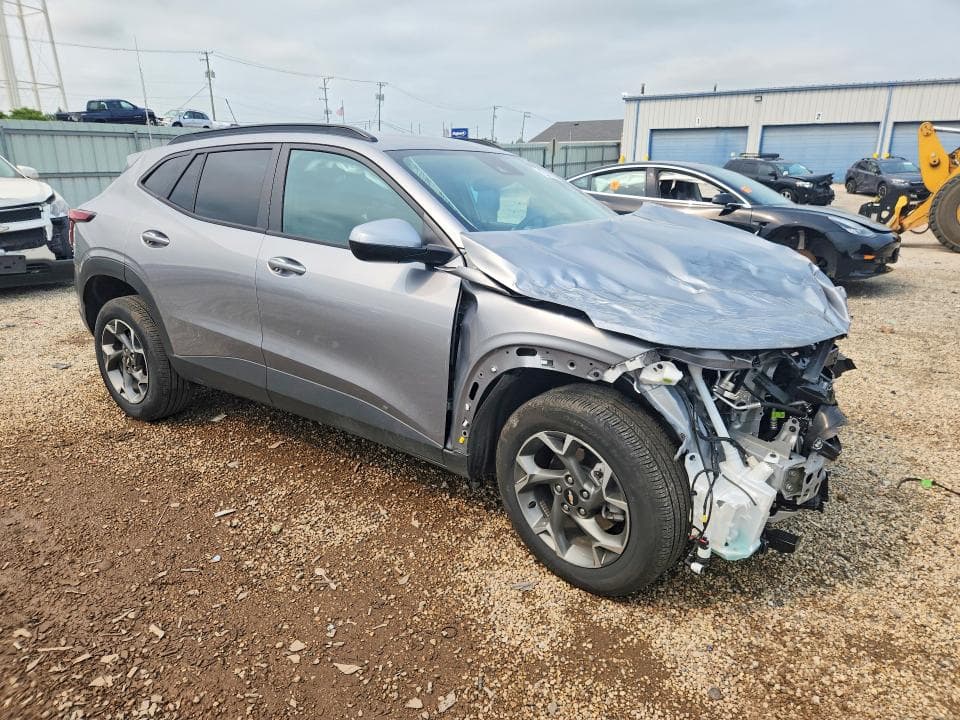 2026 CHEVROLET TRAX 1LT 4
