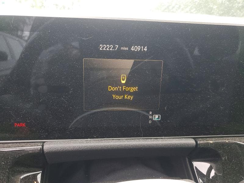 2021 MERCEDES-BENZ GLA 250 4MATIC 9
