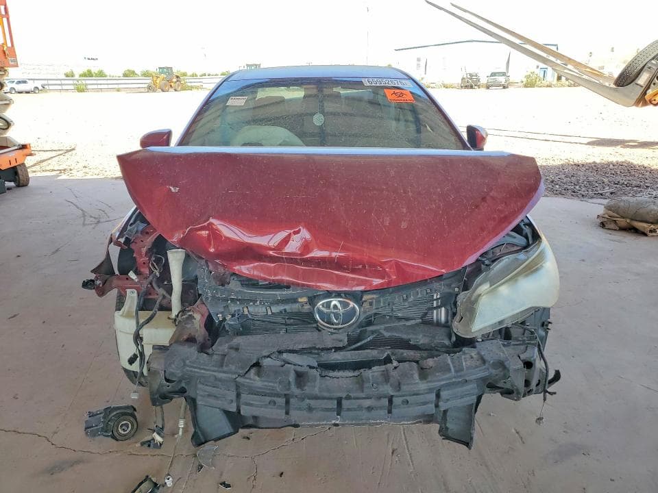 2017 TOYOTA CAMRY SE 5