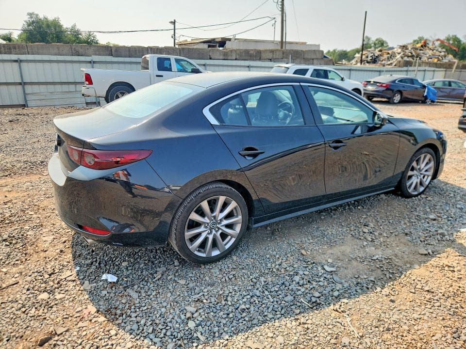 2020 MAZDA 3 SELECT 3