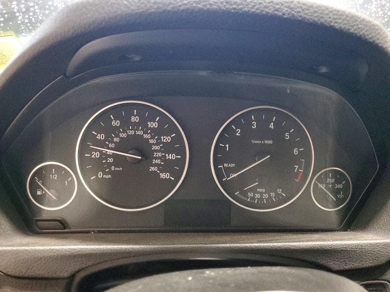 2018 BMW 320 XI 9