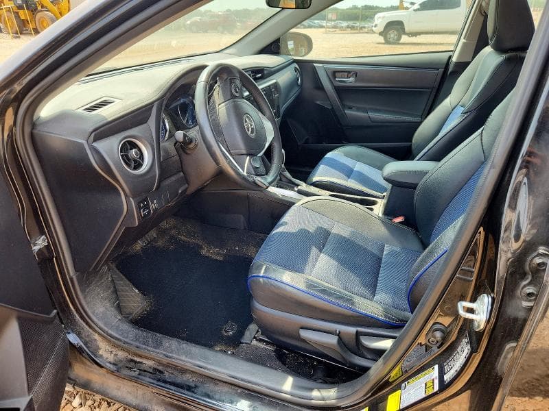 2017 TOYOTA COROLLA SE 7