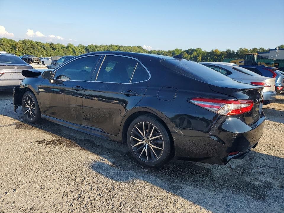 2021 TOYOTA CAMRY SE 2
