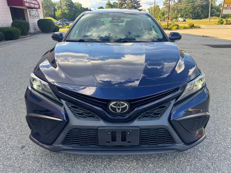 2022 TOYOTA CAMRY SE 11