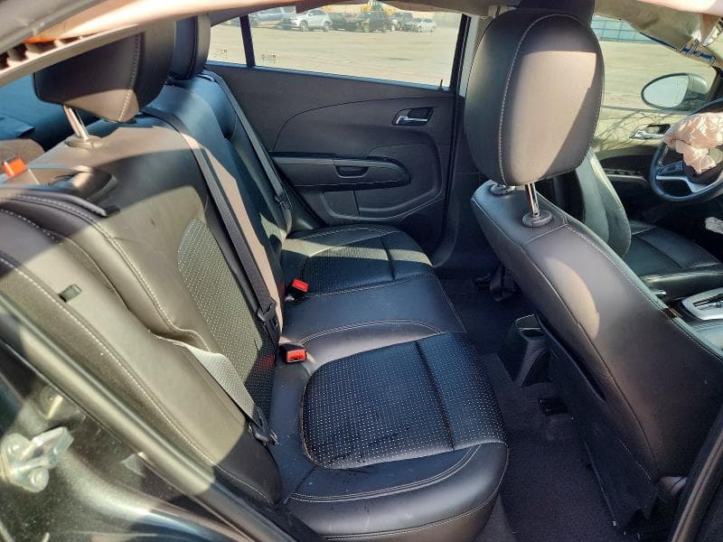 2019 CHEVROLET SONIC PREMIER 10